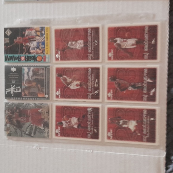 🏀 ⚾ 🏈 🏒 MASSIVE CARD COLLECTION  Basketball, Baseball, Football, Hockey - Picture 8 of 17